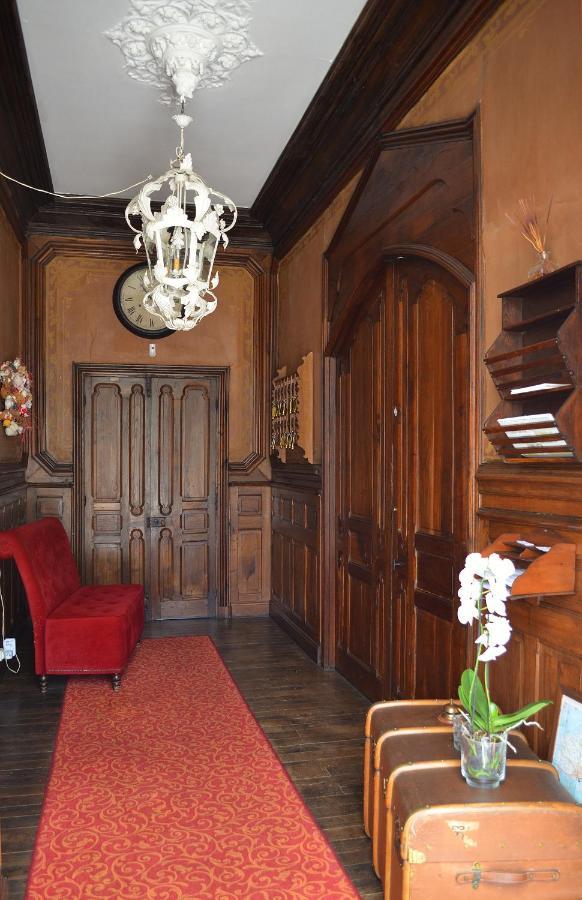 Chateau De Kervoazec - Chambres D'Hotes Saint-Goazec Εξωτερικό φωτογραφία