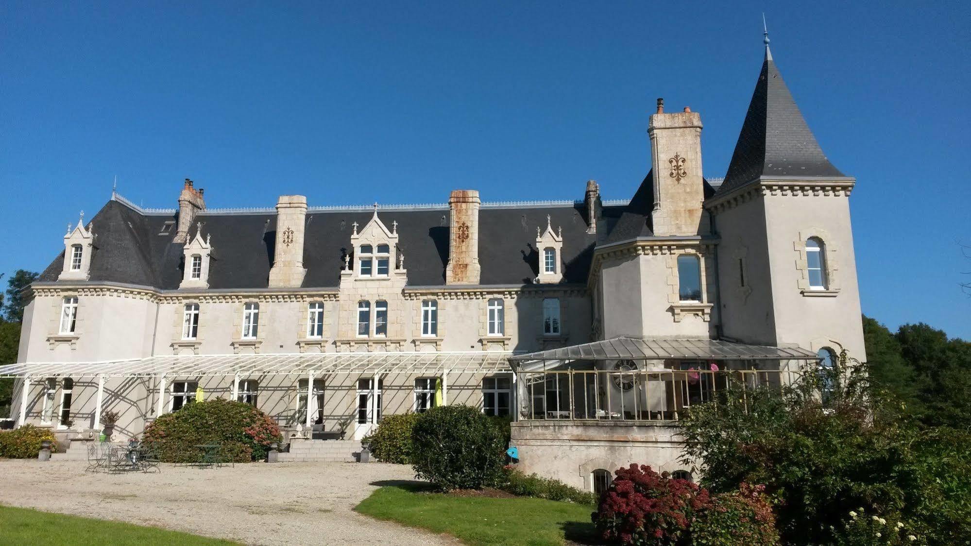 Chateau De Kervoazec - Chambres D'Hotes Saint-Goazec Εξωτερικό φωτογραφία